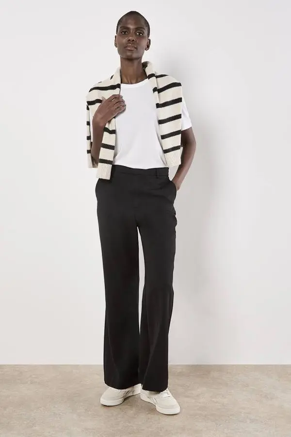 Apricot Women's Tailored Flare Trousers in Black 