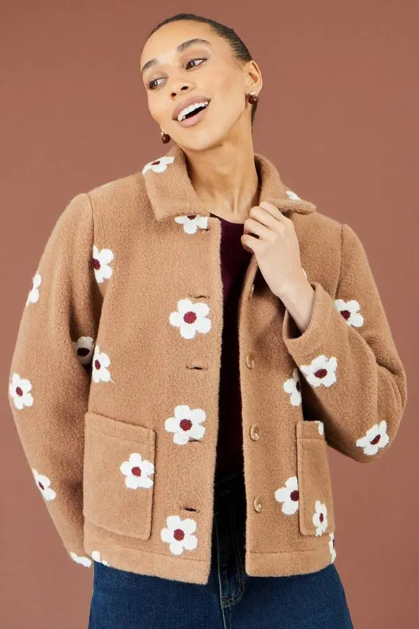 Yumi Women's Embroiderd Daisy Fleece Jacket in Brown 