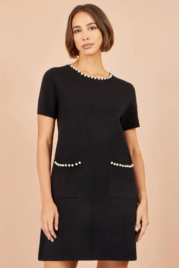 Yumi Women's Pearl Detail Knitted Tunic in Black 