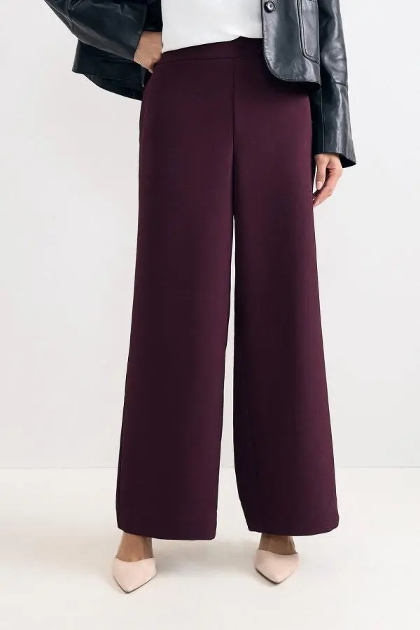 Phase Eight Women's Petite Skye Trouser in Wine 