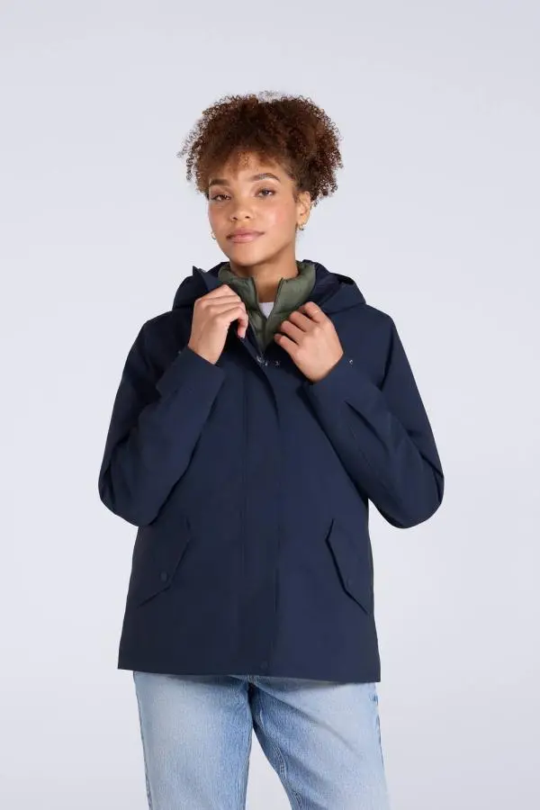 Animal Women's 'Hyde' Lightweight Waterproof Breathable Warm Full Zip Outdoor Jacket in Navy 