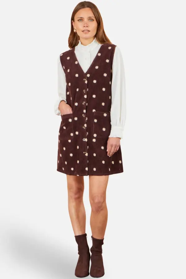 Yumi Women's Embroidered Daisy Pinafore Dress in Chocolate 