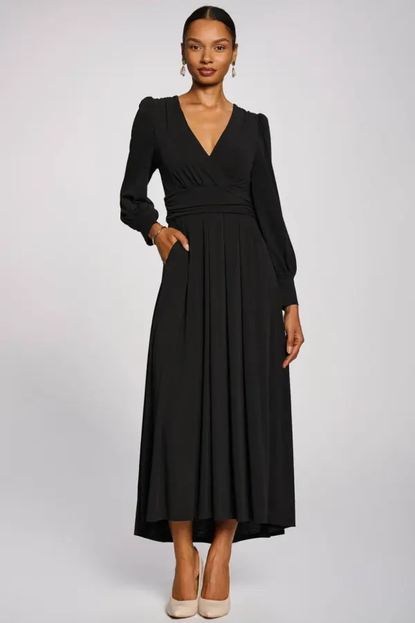 Jolie Moi Women's Long Sleeve V-Neck Jersey Maxi Dress in Black 