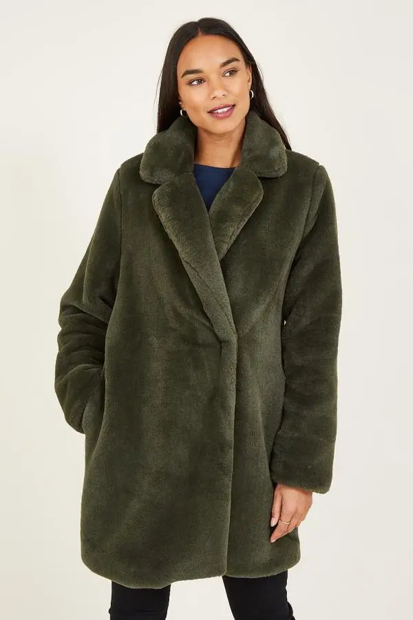 Yumi Women's Green Faux Fur Coat in Khaki | Size: 8