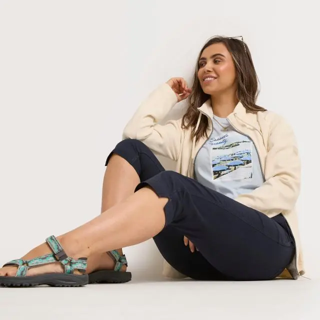 REGATTA Women's Bayletta Capris, Navy