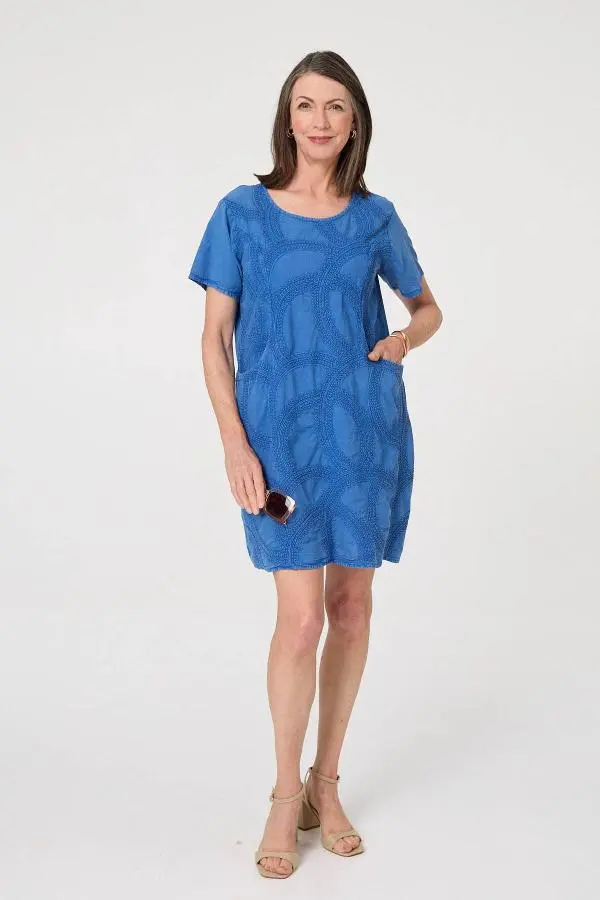 Embroidered Texture Short Shift Dress