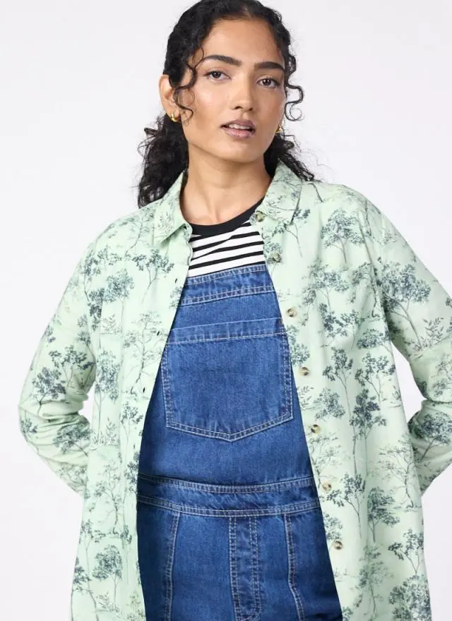 Joanie Clothing Sharon Tree Print Oversized Shirt