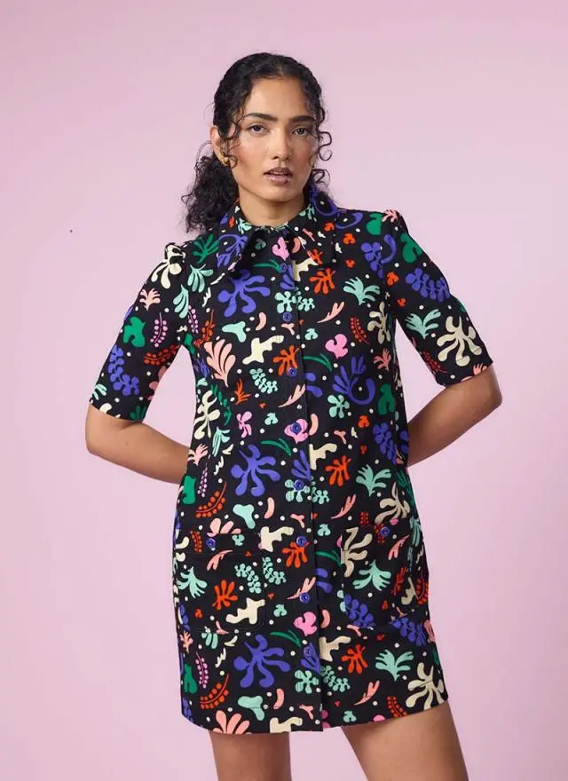 Joanie Clothing Anderson Modern Art Cut Out Print A