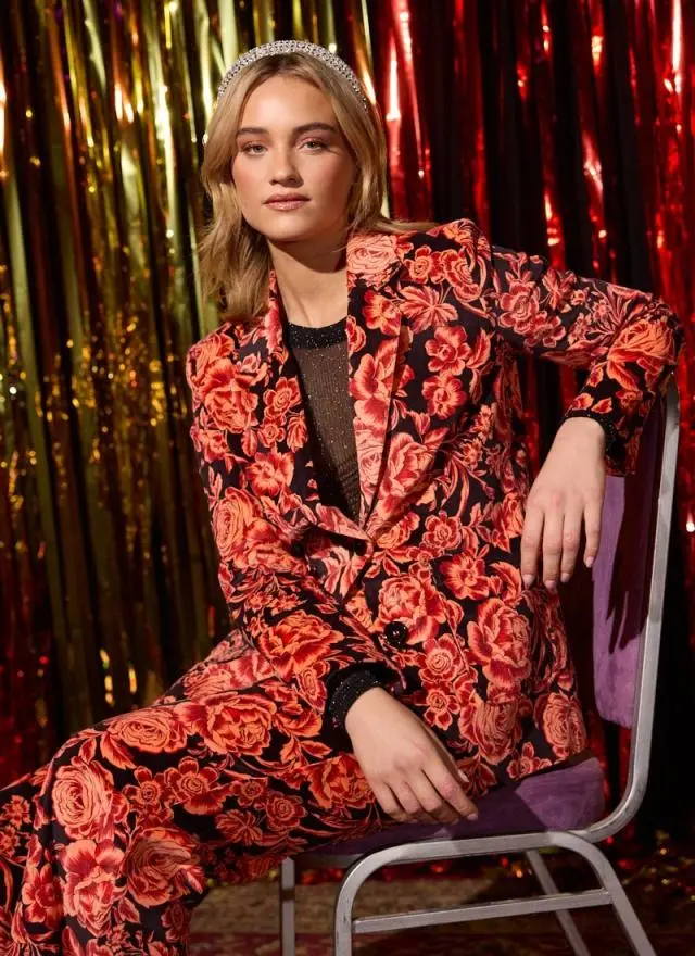 Joanie Clothing Frank Blooming Floral Print Corduroy Tailored Blazer