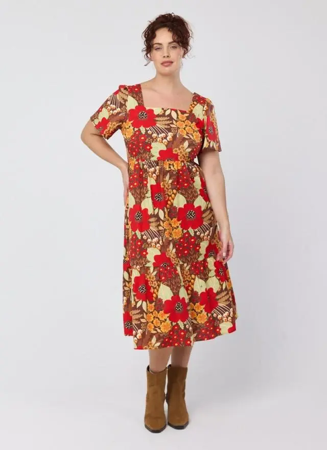 Joanie Clothing Georgia Floral Deckchair Print Square Neck Dress 