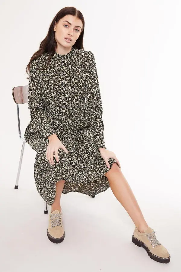 Macha Winter Garden Print Long Sleeved Tie Midi Dress