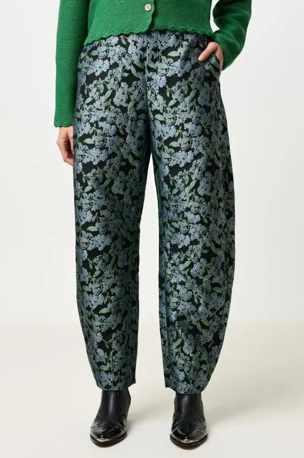 Sutton Blossom Jacquard Barrel Trouser