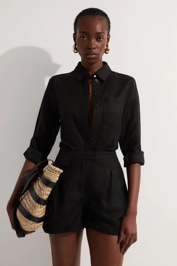 Viscose Linen Woven Pocket Detail Short - Black