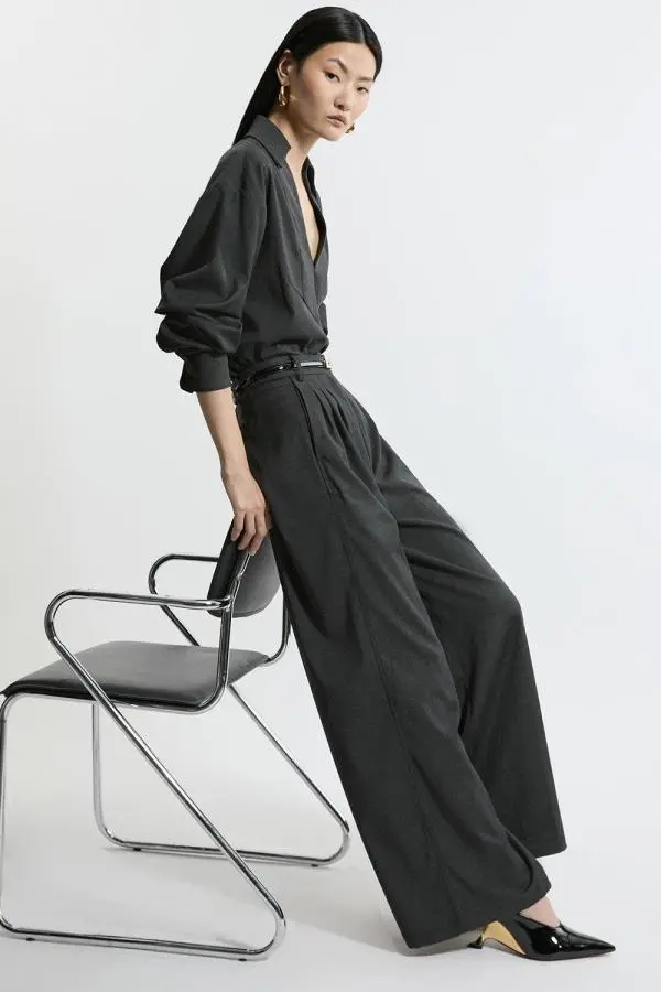 Petite Tailored Wide Leg Darted Trousers - Dark Grey