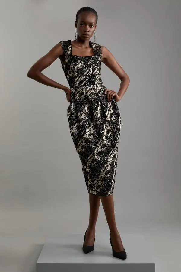 Petite Metallic Velvet Jacquard Tailored Square Neck Midi Dress - Black