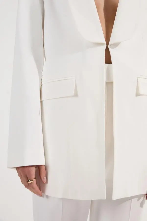 Polished Tailored Single Breasted Blazer - Ivory