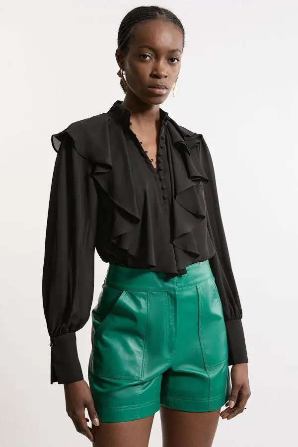 Clean Leather Pocket Detail Shorts - Bright Green