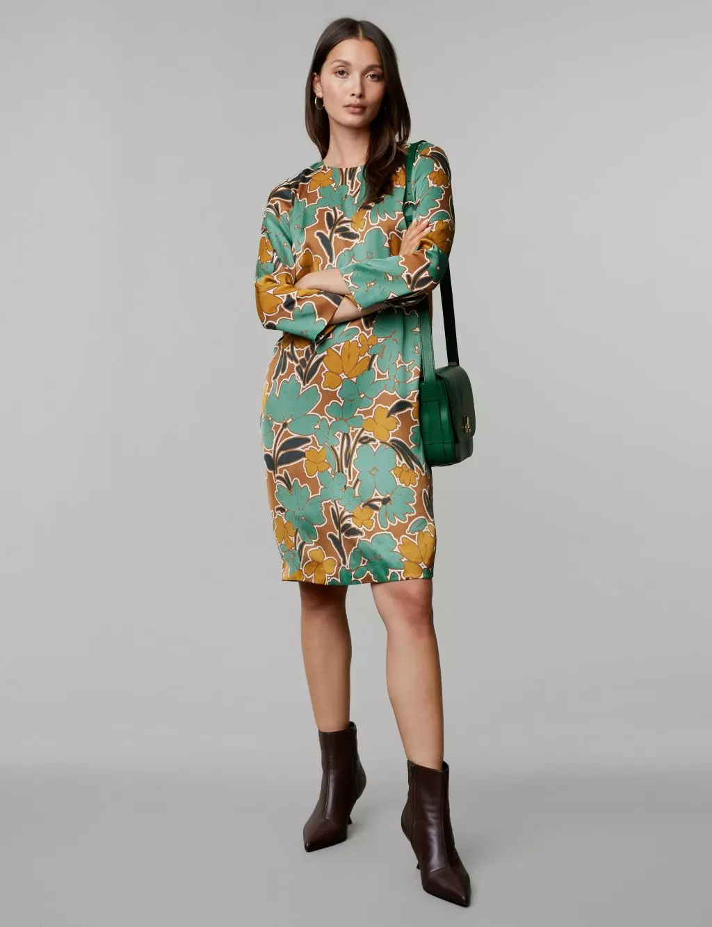 Jaeger shift dress 2025