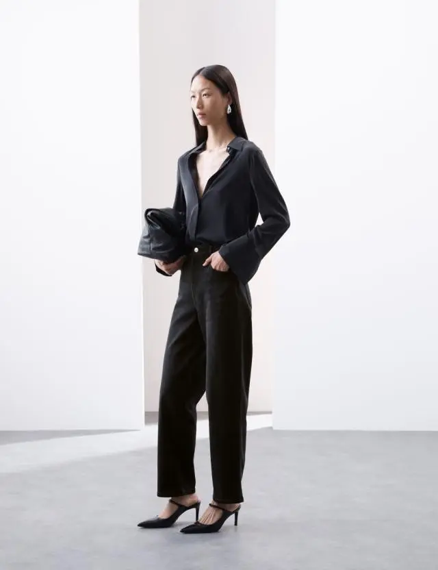 Autograph female High Waisted Barrel Leg Jeans 