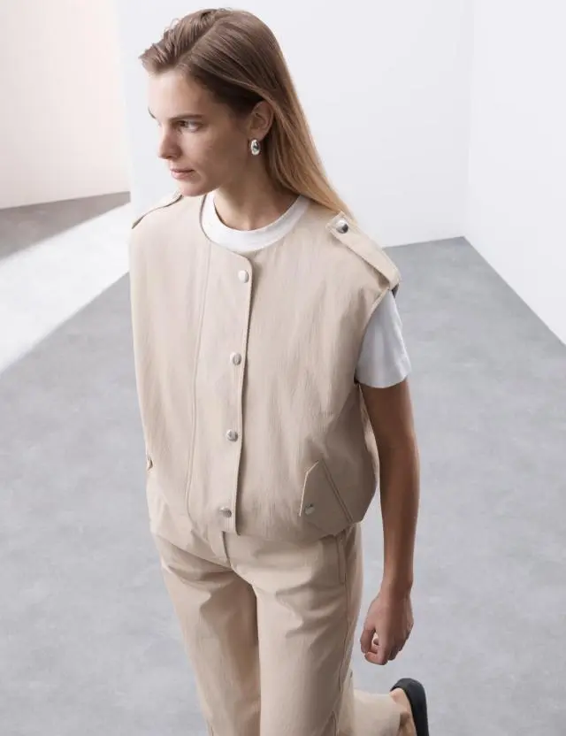 Autograph female Cotton Blend Gilet 