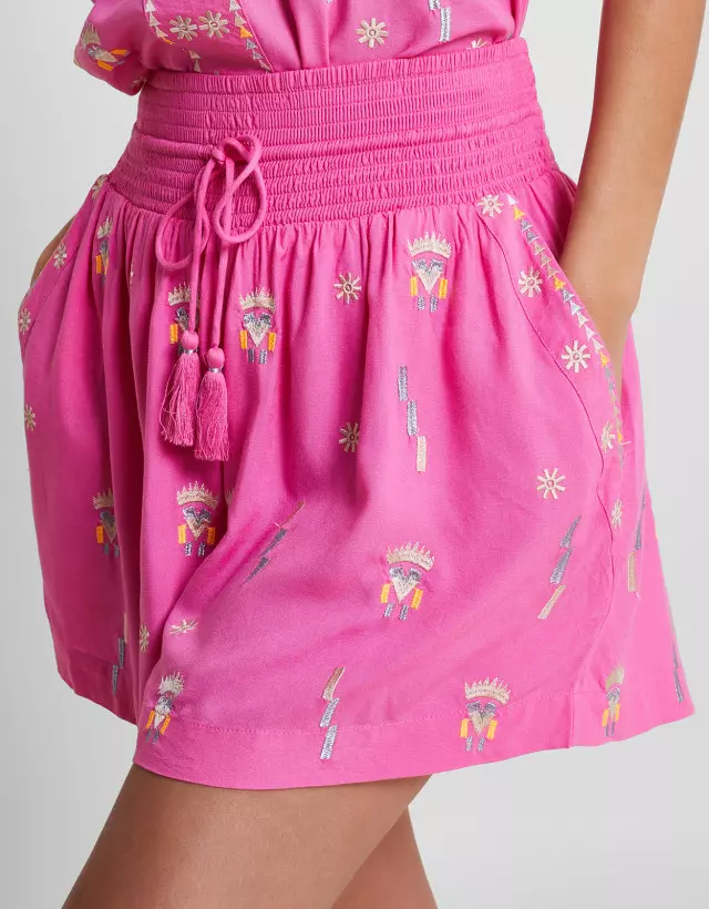 Kiran Embroidered Shorts Pink