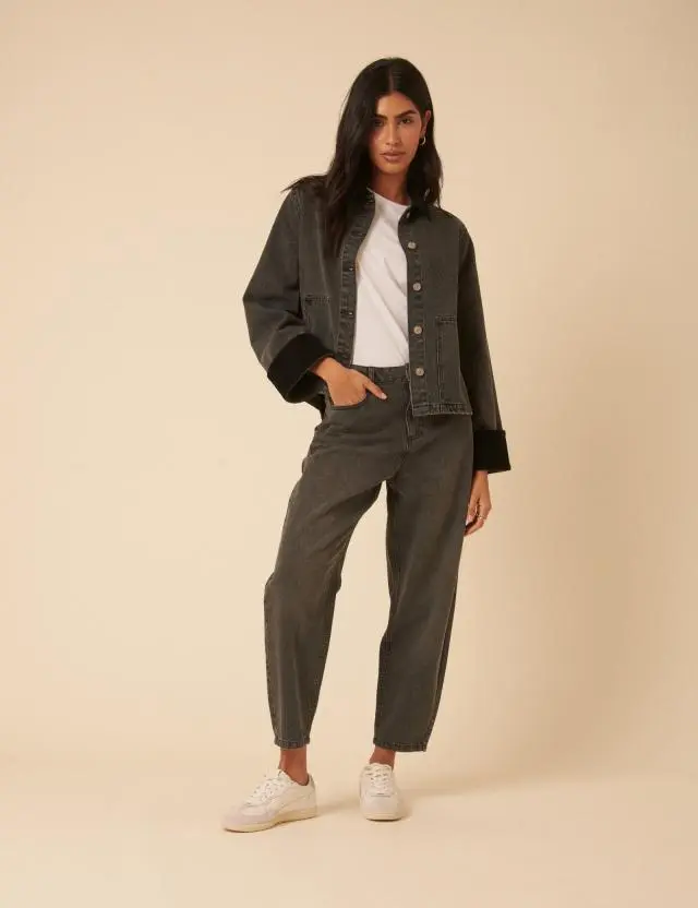 Washed Black Barrel Leg Putney Jeans