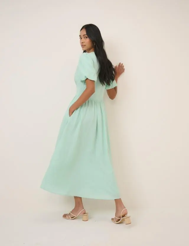 Mint Green Short Sleeve Starlight Midi Dress