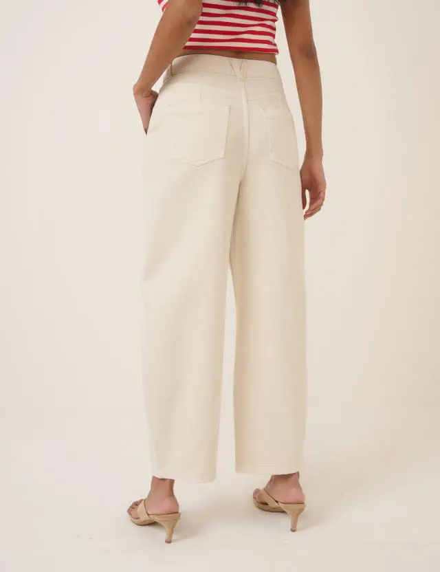 Cream Peckham Barrel Leg Jeans