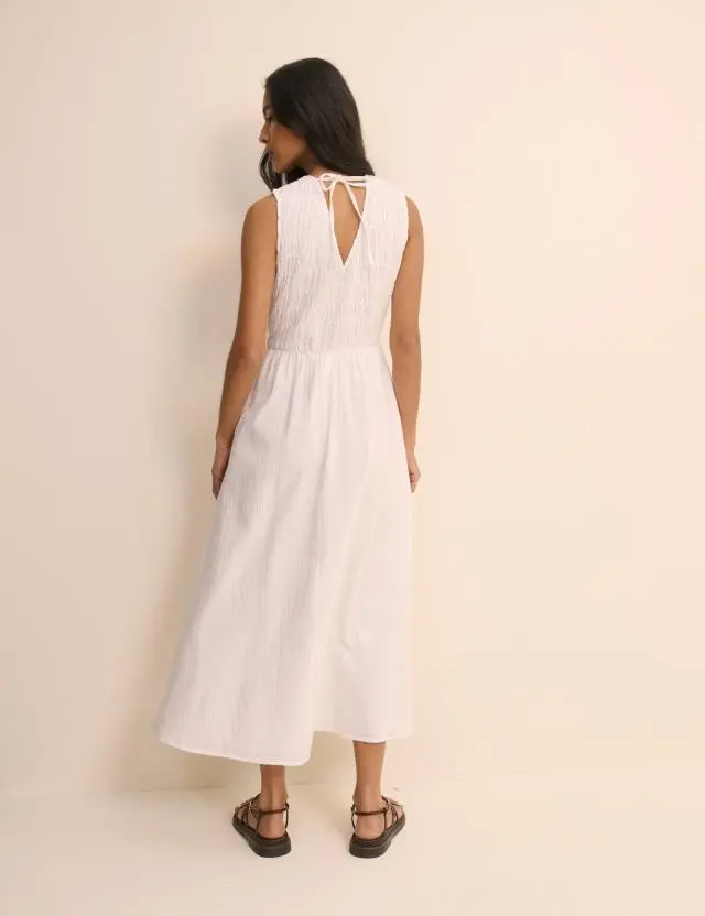 White Sleeveless Audrey Midi Dress