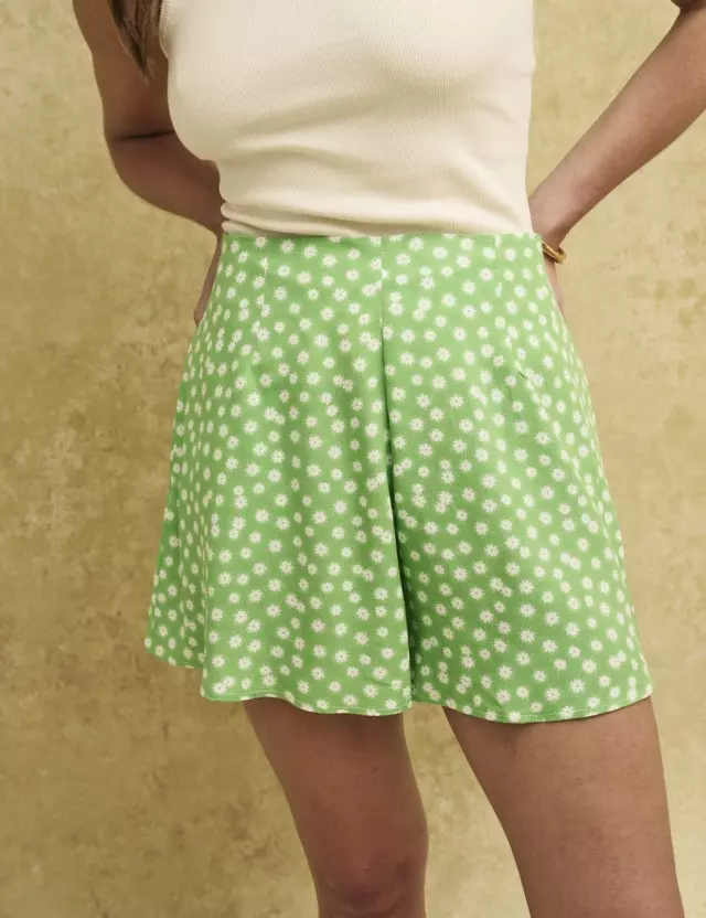Green Ditsy Floral Flint Shorts