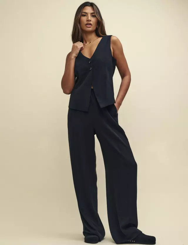 Black Pull-On Tailored Trousers