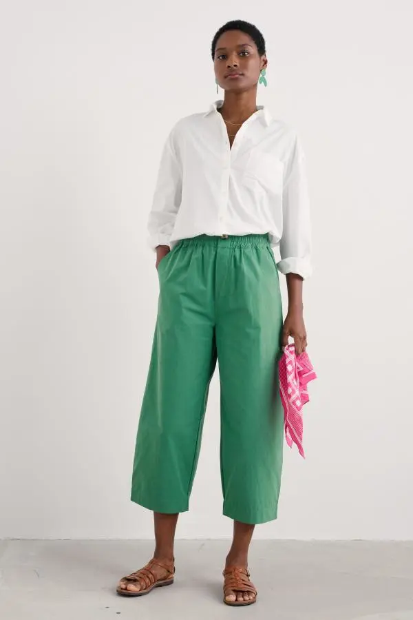 Sequence Relaxed Tapered Crops