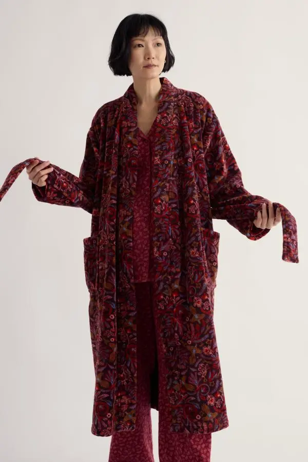 Hushing Gown