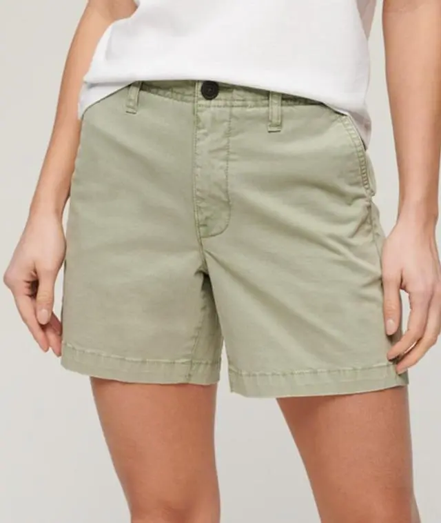 Superdry Women's Classic Chino Shorts Green / Dusty Mint Green - 