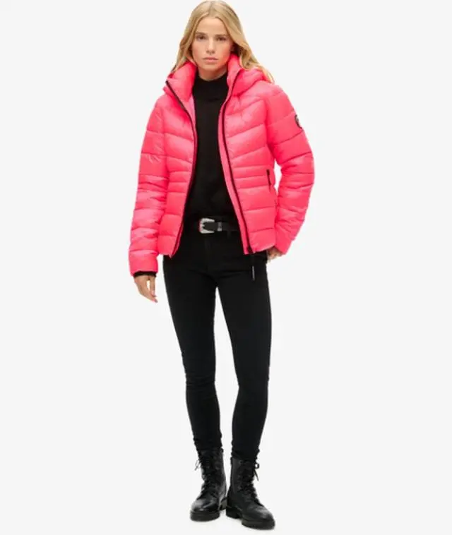 Superdry Women's Hooded Fuji Quilted Padded Jacket Pink / Hyper Fire Pink - 