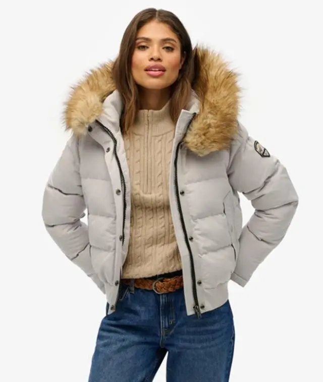 Superdry Women's Everest Hooded Bomber Jacket Light Grey / Moonlight Grey - 
