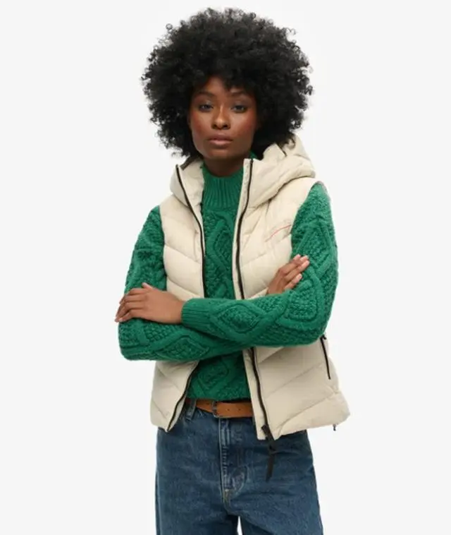 Superdry Women's Lightweight Hooded Microfibre Padded Gilet, Beige, 
