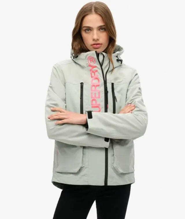Superdry & Co Women's Hooded Ultimate Tech Windbreaker Light Grey / Puritan Grey - 