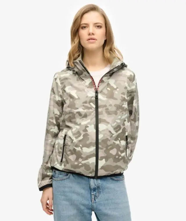 Superdry Women's Hooded Logo Windbreaker Jacket Khaki / Green Camo - 