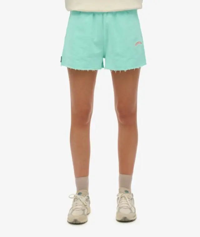 Superdry Women's Essential Logo Garment Dye Shorts Green / Spearmint Light Green - 