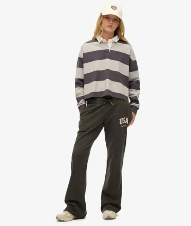 Superdry Women's Athletic Essentials Low Rise Flare Joggers Dark Grey / Charcoal -