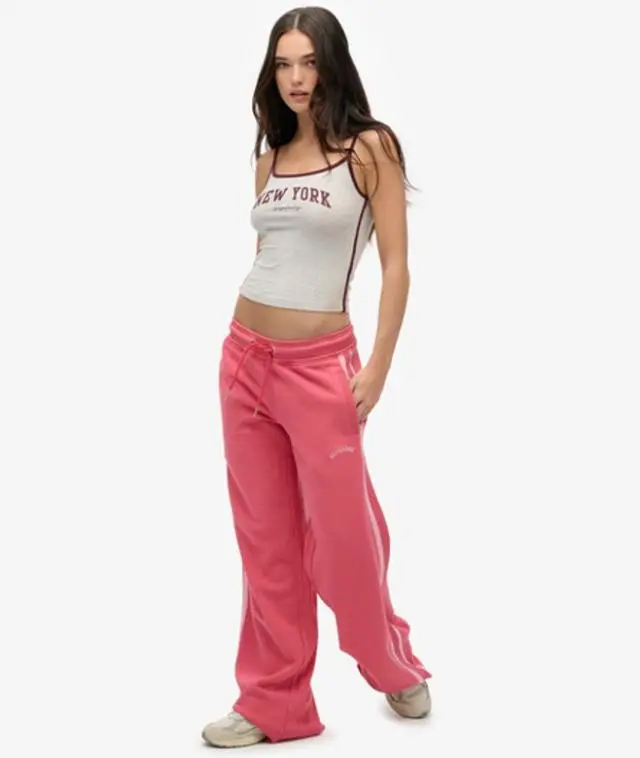 Superdry Women's Athletic Essentials Logo Straight Joggers Red / Holly Berry Red -