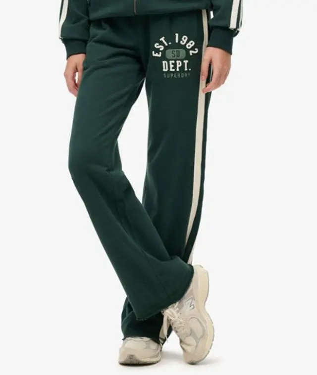 Superdry & Co Women's Athletic Essentials Hockey Joggers Green / Enamel Green - 