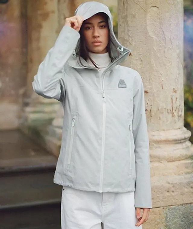 Superdry Women's Waterproof Jacket Green / Dusty Sage - 