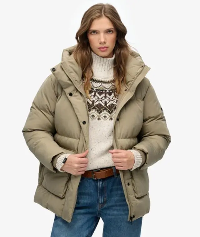 Superdry Women's Short Duvet Puffer Jacket Beige / Winter Twig Beige -