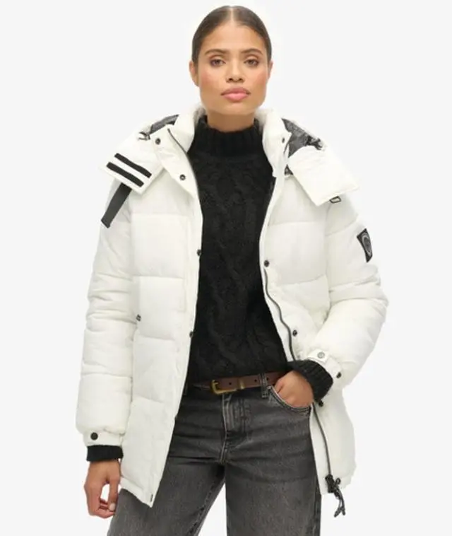 Superdry Women's Loose Fit Logo Patch Expedition Cocoon Padded Coat, White and Black, 