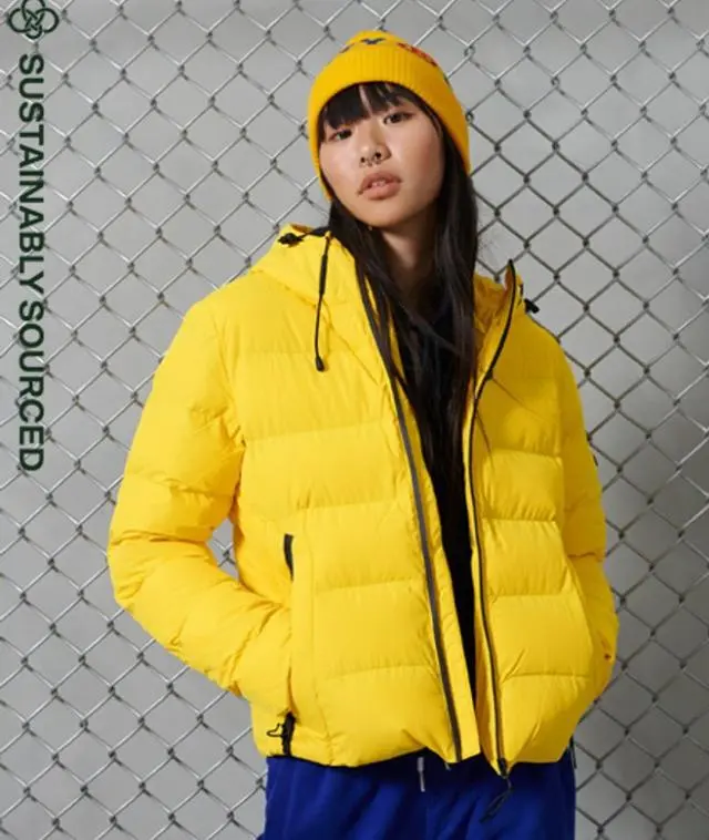 Superdry Women's Spirit Sports Puffer Jacket Yellow / Nautical Yellow - 