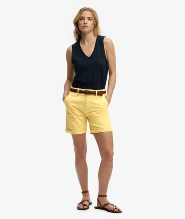Superdry Women's Chino Shorts Yellow / Golden Haze Yellow -