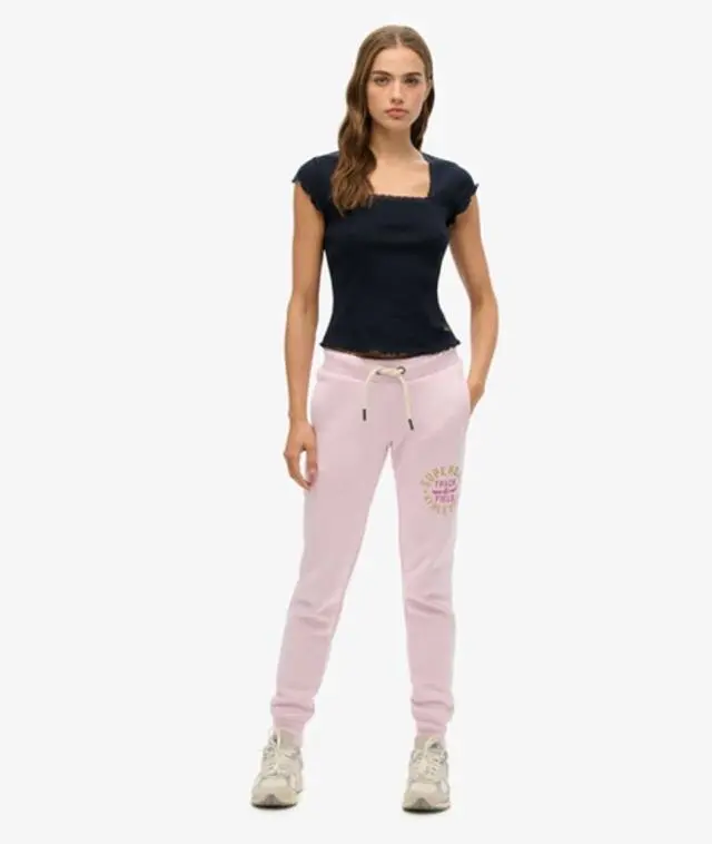 Superdry Women's Track & Field Joggers Pink / Rose Pink - 