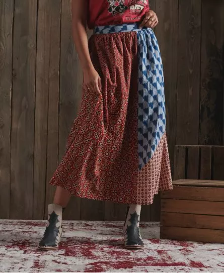 Superdry Women's Dry Printed Midi Skirt Blue / Multi Print - 